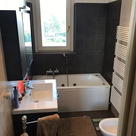 2 Bed Luxury Apartment Milan